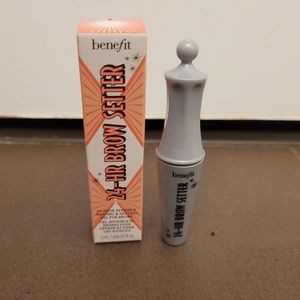 5/$28 Benefit 24-HR Brow Setter Clear Brow Gel & 15% off Coupon for sephora